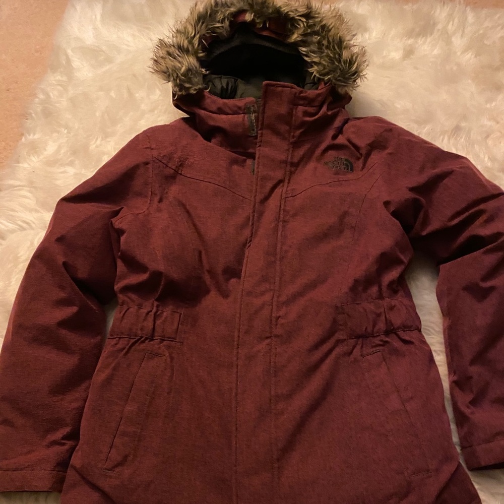 North face big girl Greenland faux fur down parka